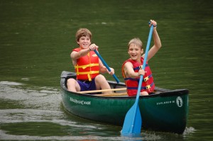 Canoeing in Lake Ridgecrest